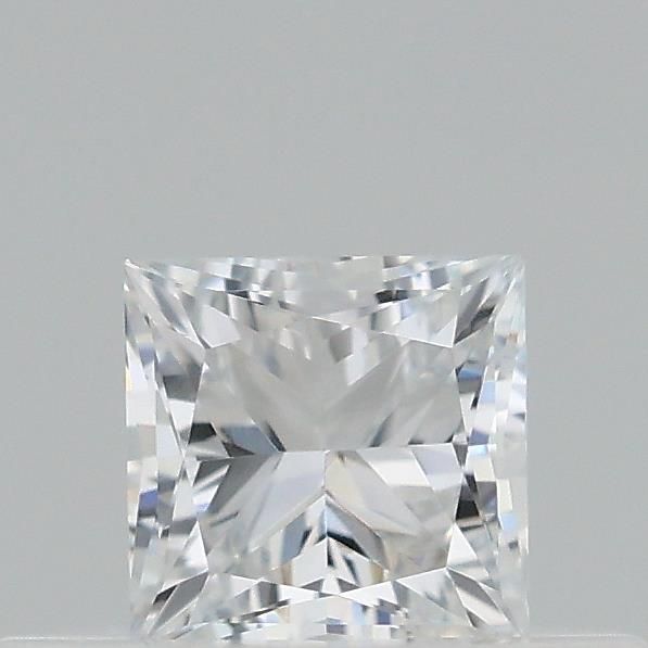 0.28 ct lab-grown Princess Diamond