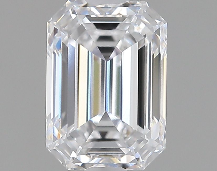 1.50 ct. emerald Lab Grown Diamond front image