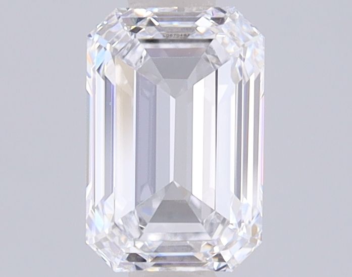 1.04 ct. emerald Lab Grown Diamond front image