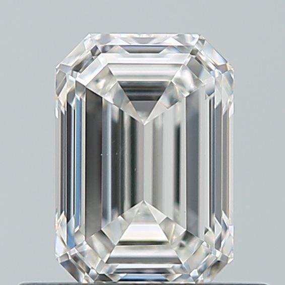 0.70 ct Emerald diamond
