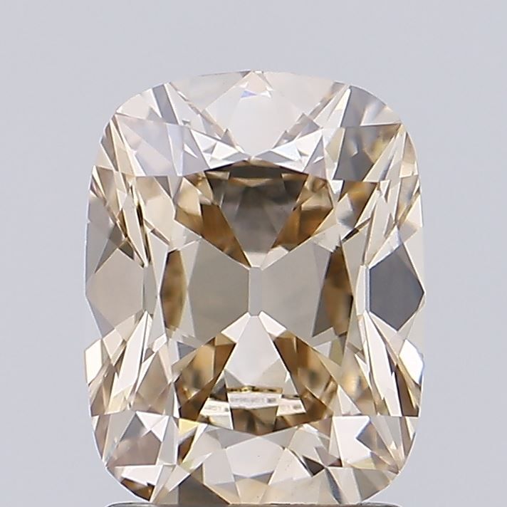 2.04 ct Cushion Brilliant diamond