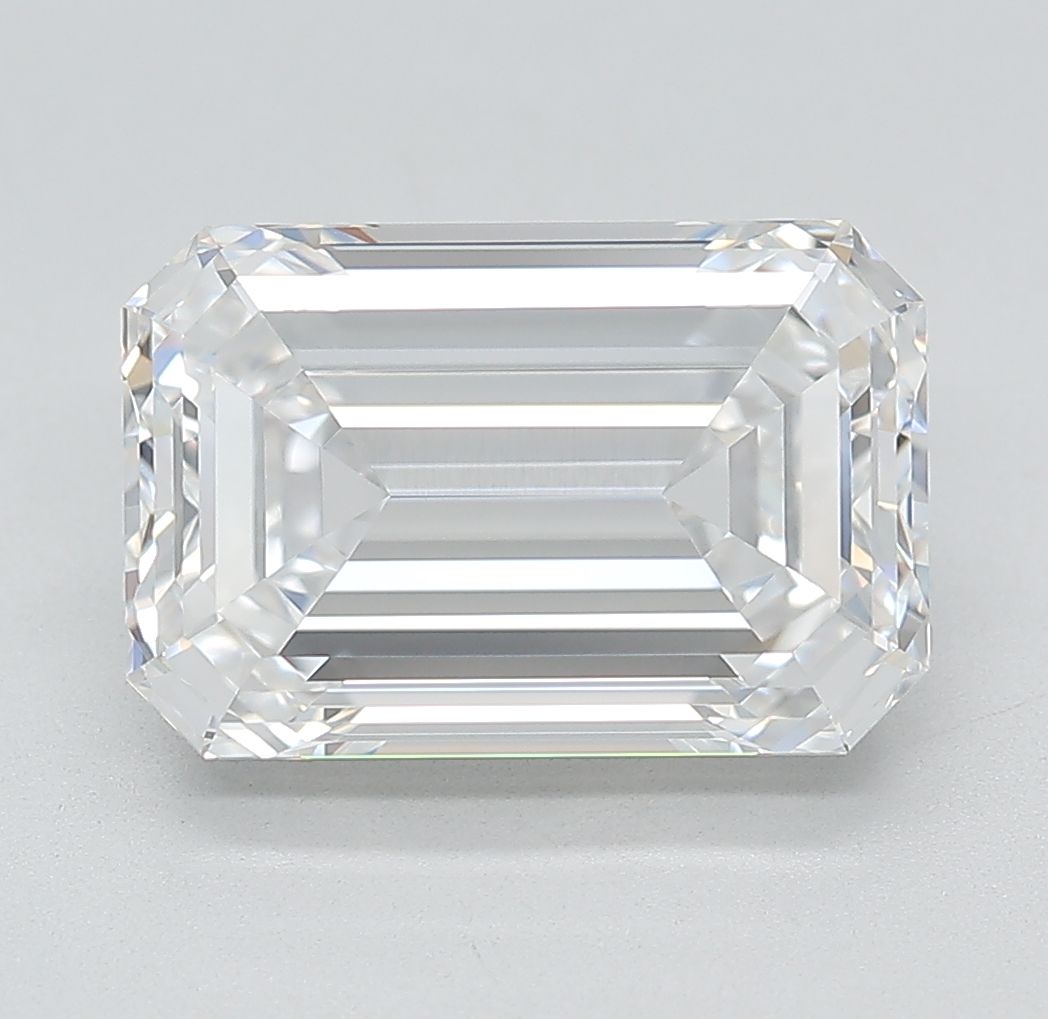 4.72 ct. emerald Lab Grown Diamond front image