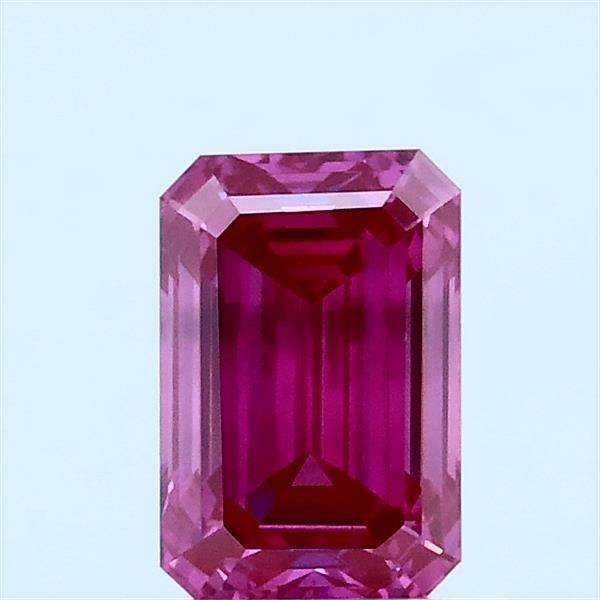 0.83 CT Fancy Vivid Pink EMERALD