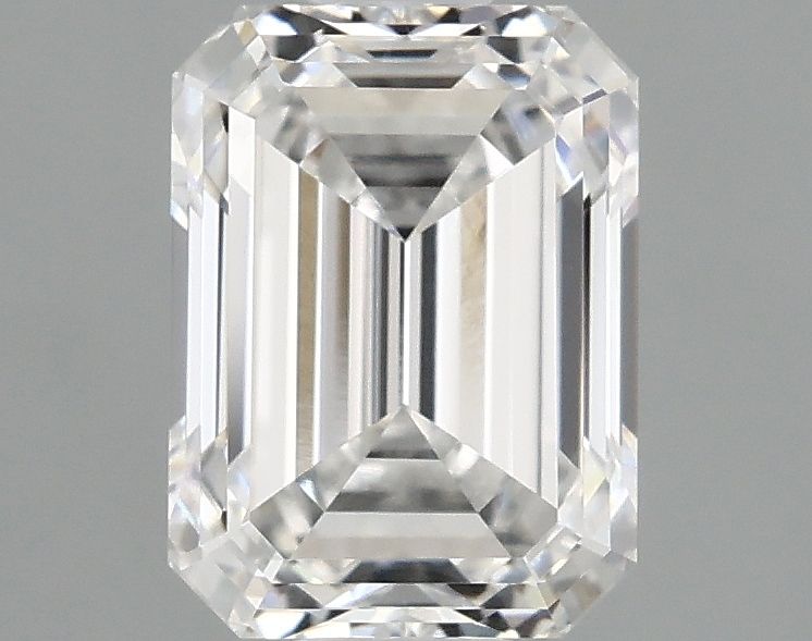 1.05 ct. emerald Lab Grown Diamond front image