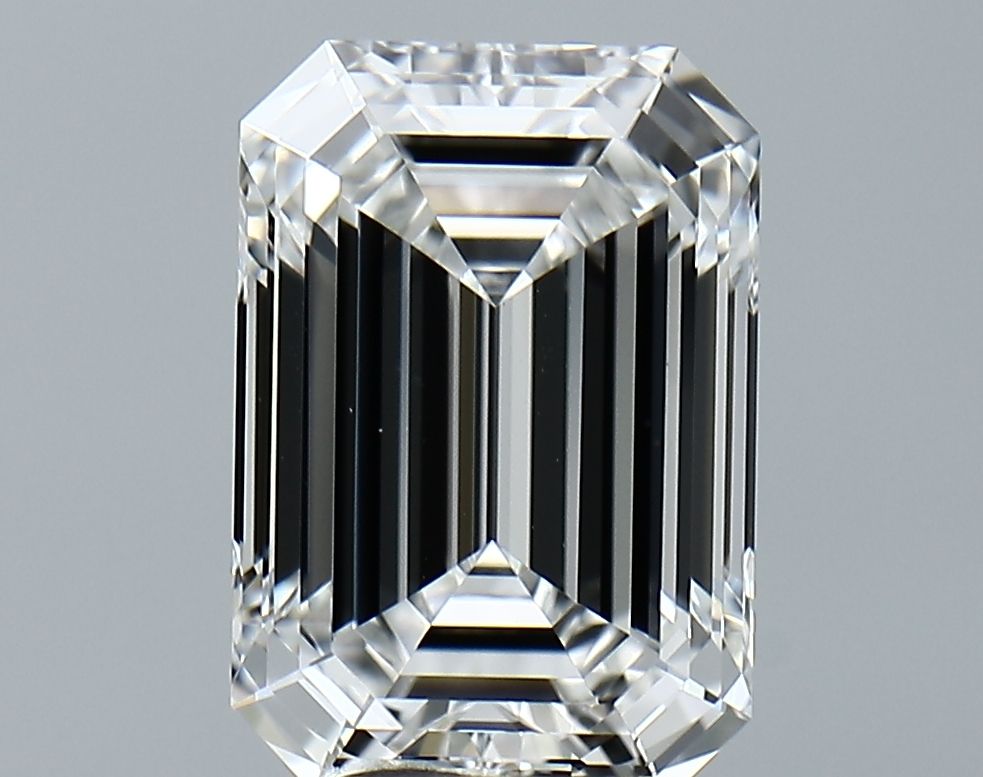 4.19 ct. emerald Lab Grown Diamond front image