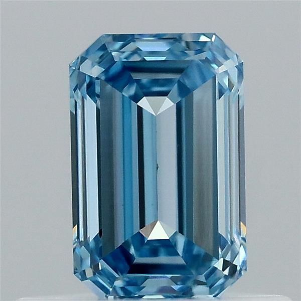 0.55 ct Emerald diamond