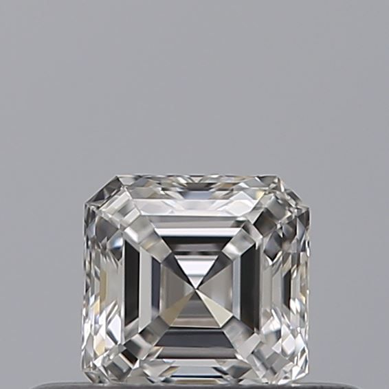 0.3 ct Square emerald Diamond