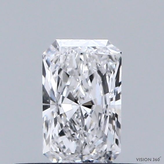 0.31 ct lab-grown Radiant Diamond