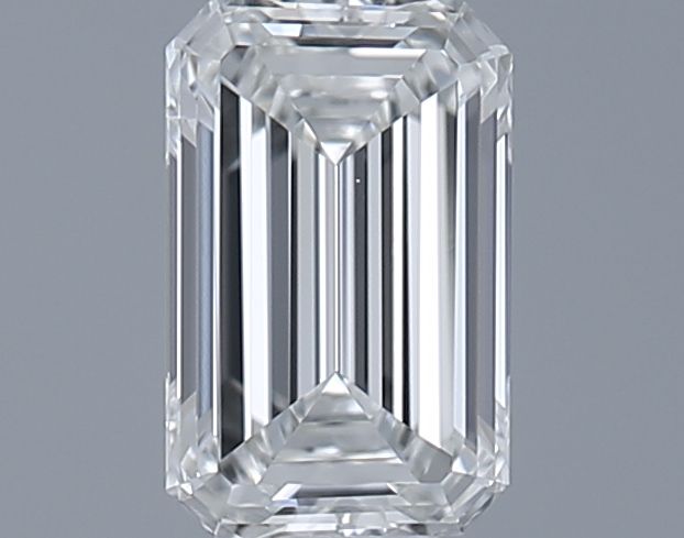 0.40 ct Emerald diamond