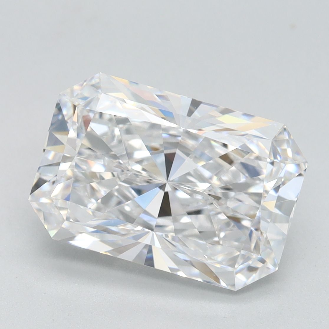 3.05 ct. radiant Lab Grown Diamond front image