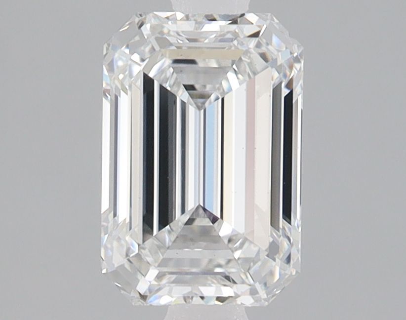 1.59 ct. emerald Lab Grown Diamond front image