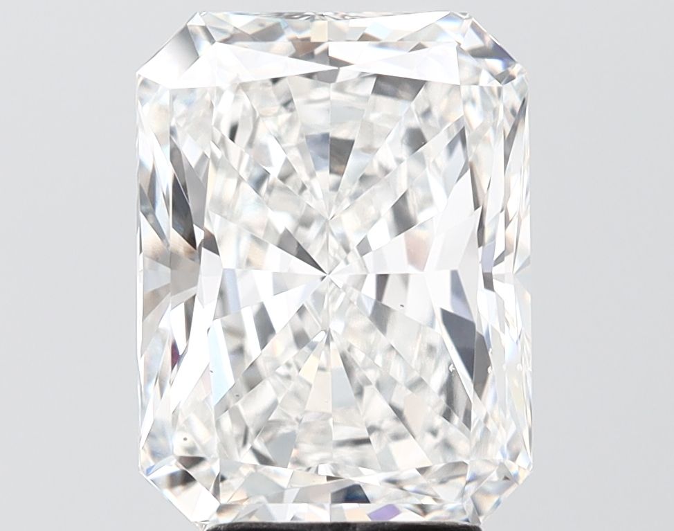 4.52 ct. radiant Lab Grown Diamond front image