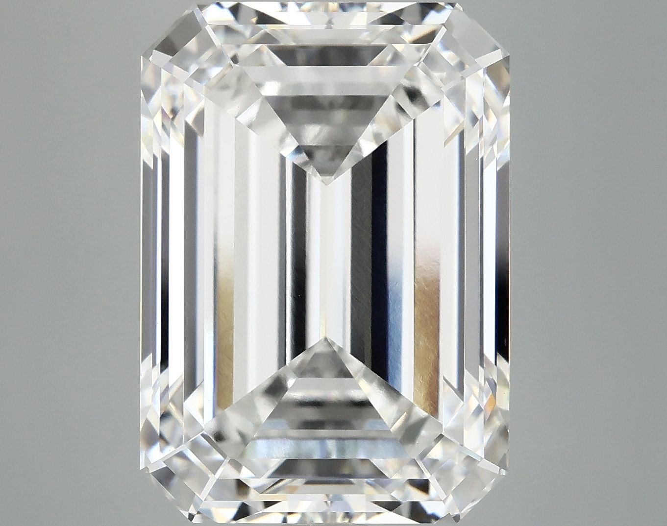 13.21 ct. emerald Lab Grown Diamond front image