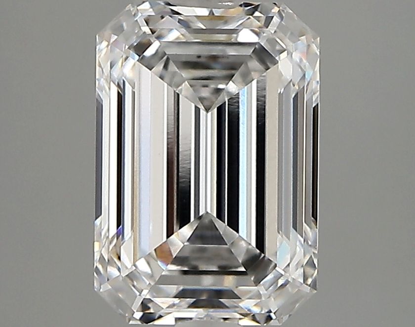 2.54 ct. emerald Lab Grown Diamond front image