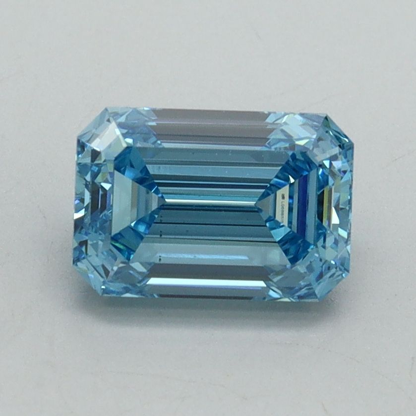 1.50 ct. emerald Lab Grown Diamond front image