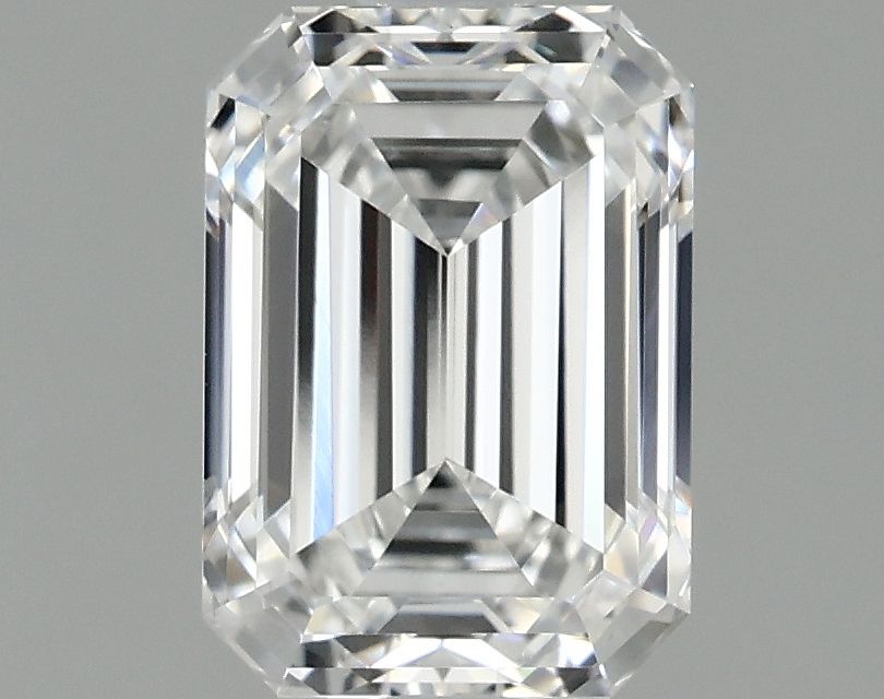 1.38 ct. emerald Lab Grown Diamond front image