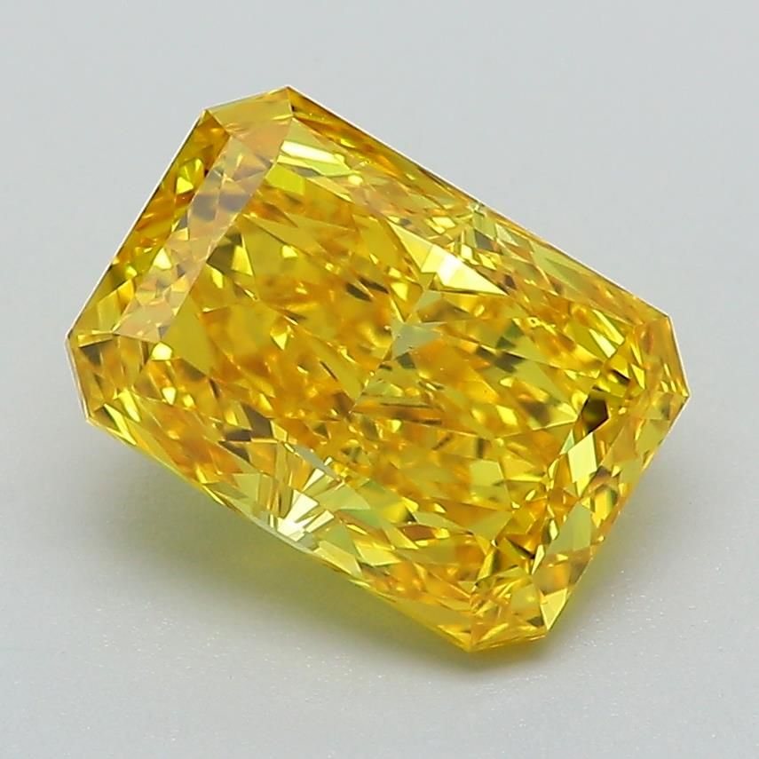 2.44 ct Radiant diamond