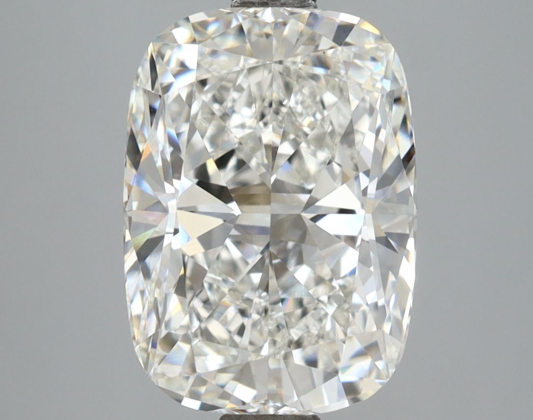 3.96 ct Cushion Modified diamond