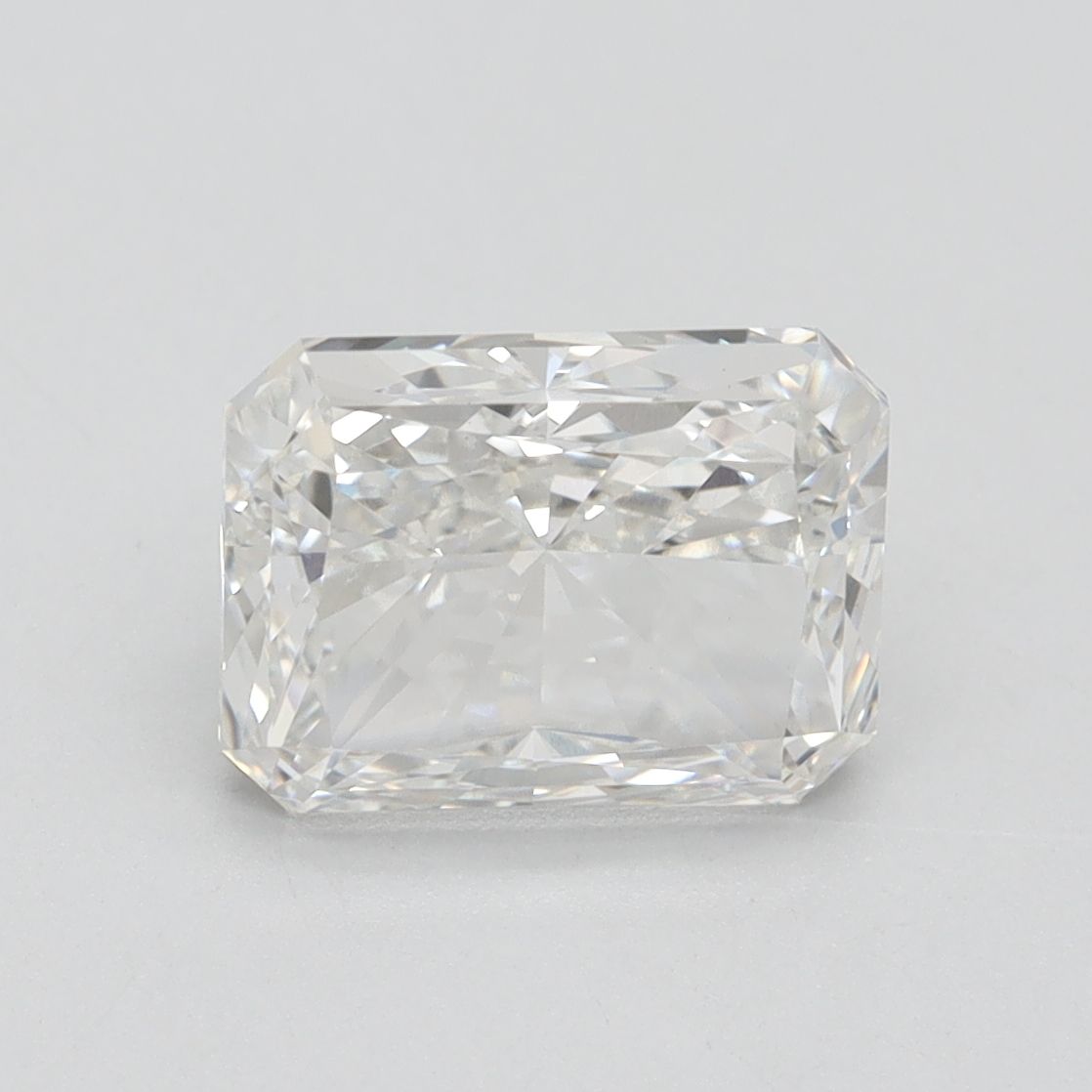 3.07 ct. radiant Lab Grown Diamond front image