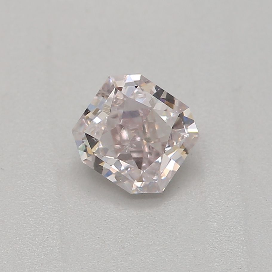 Diament 0.3 ct Very Light Pink/SI1