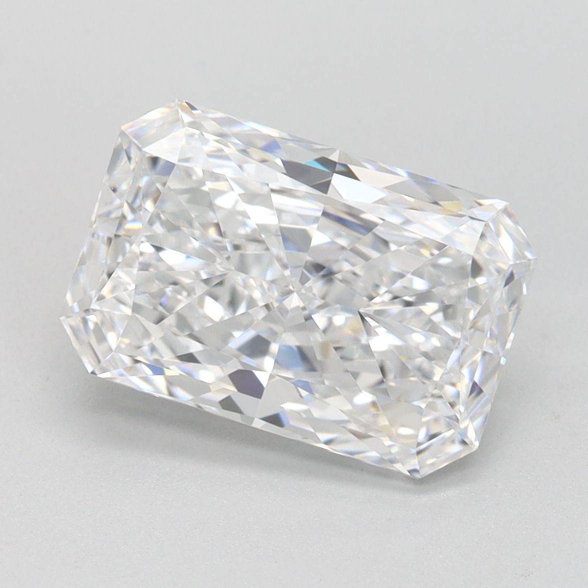 2.69 ct. radiant Lab Grown Diamond front image