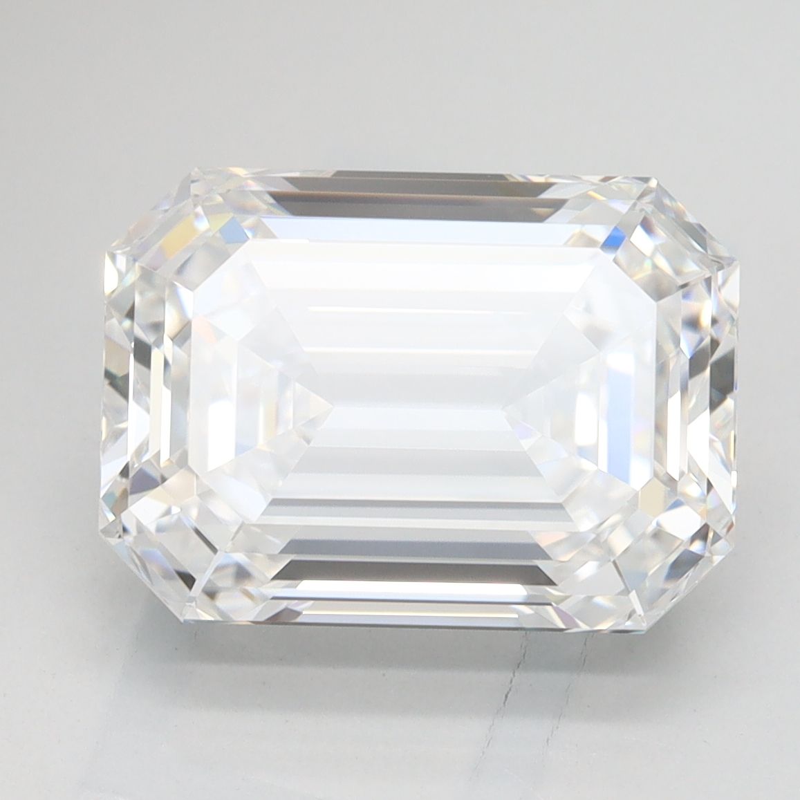 4.27 ct. emerald Lab Grown Diamond front image