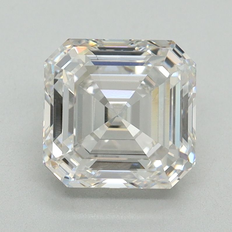 2.03 ct Square Emerald diamond