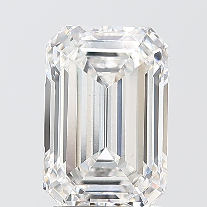 2.56 ct Emerald diamond