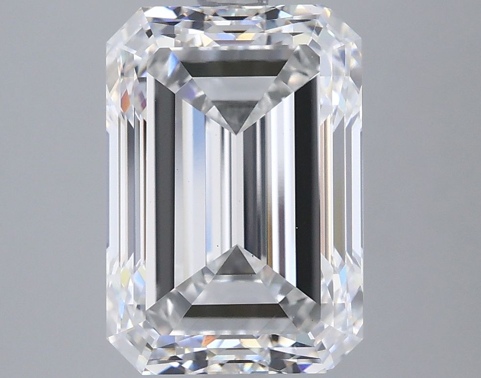5.04 ct. emerald Lab Grown Diamond front image