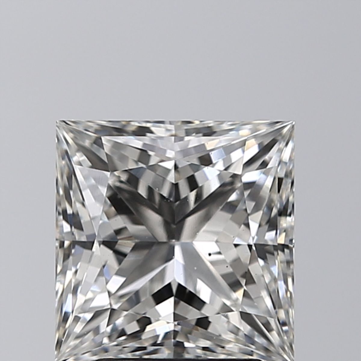 2.71 ct. princess Lab Grown Diamond front image