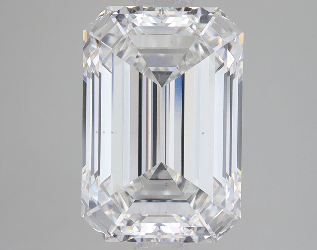 Diamant Émeraude 3.80 ct - Couleur E - Pureté VS1