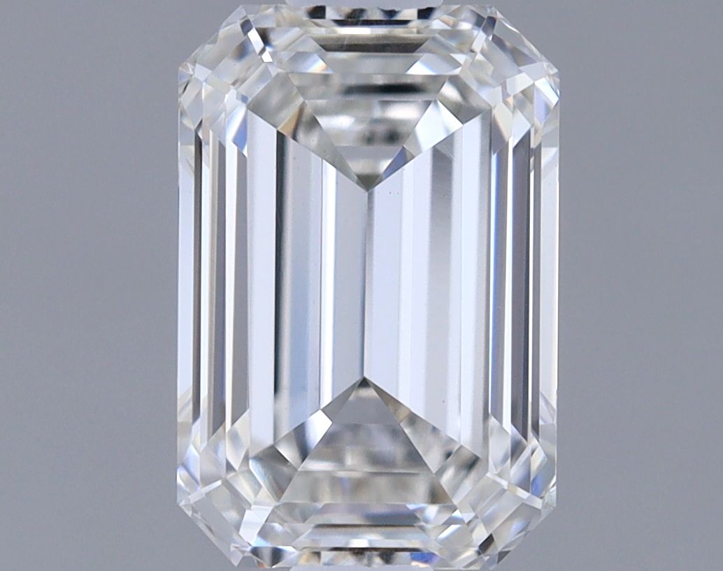 1.05 ct. emerald Lab Grown Diamond front image