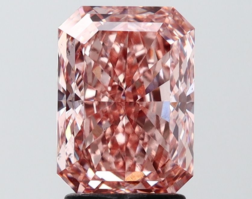 2.79 ct Radiant diamond