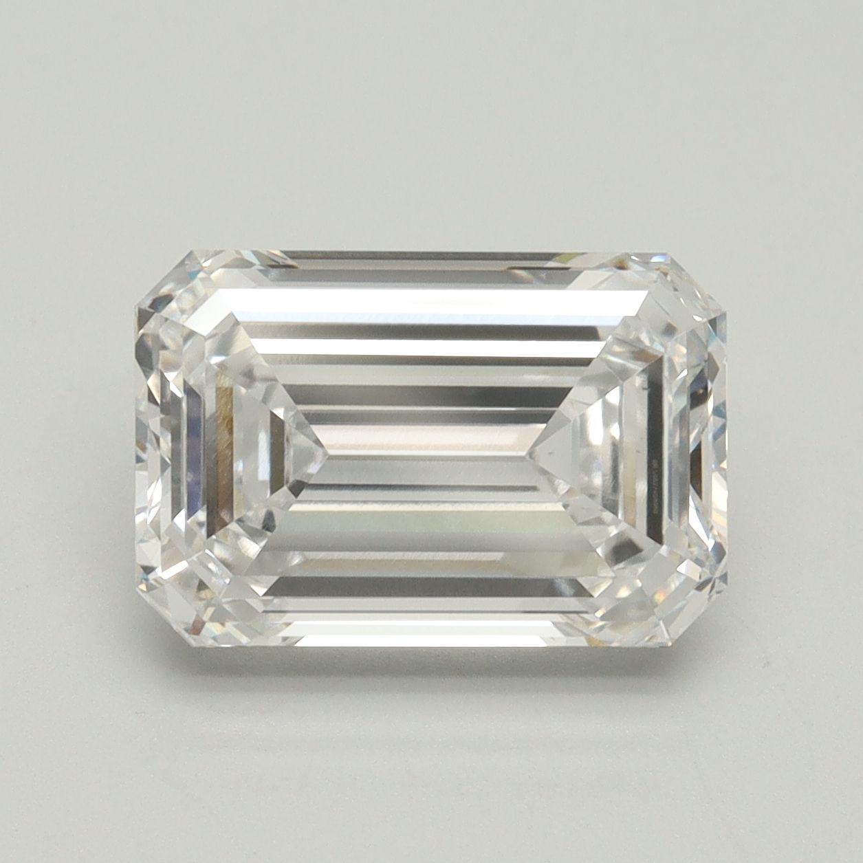 4.54 ct. emerald Lab Grown Diamond front image