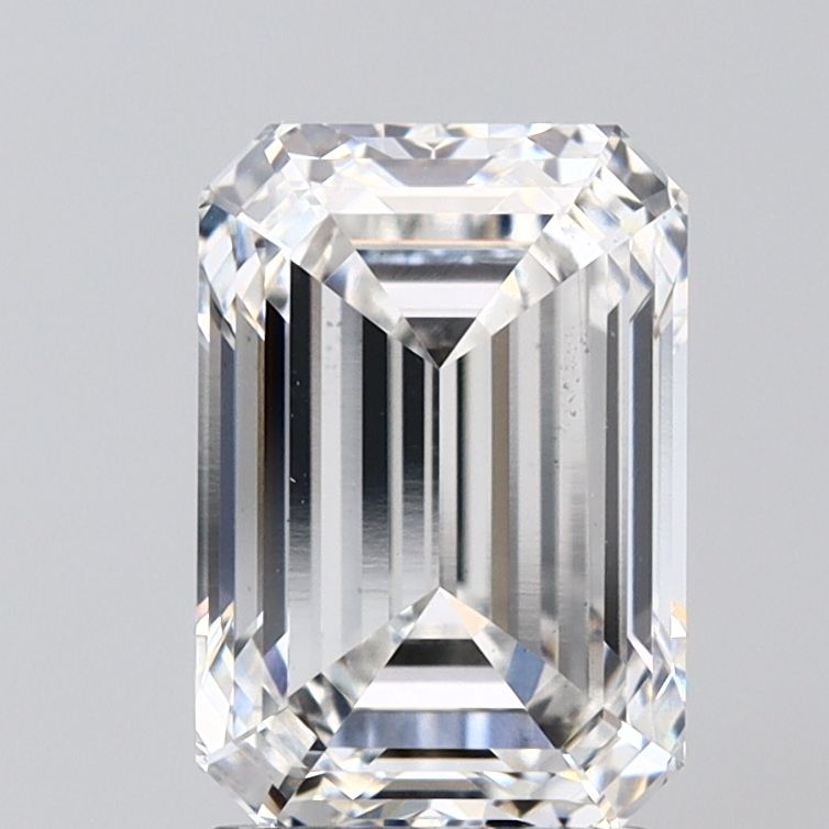 2.76 ct Emerald diamond