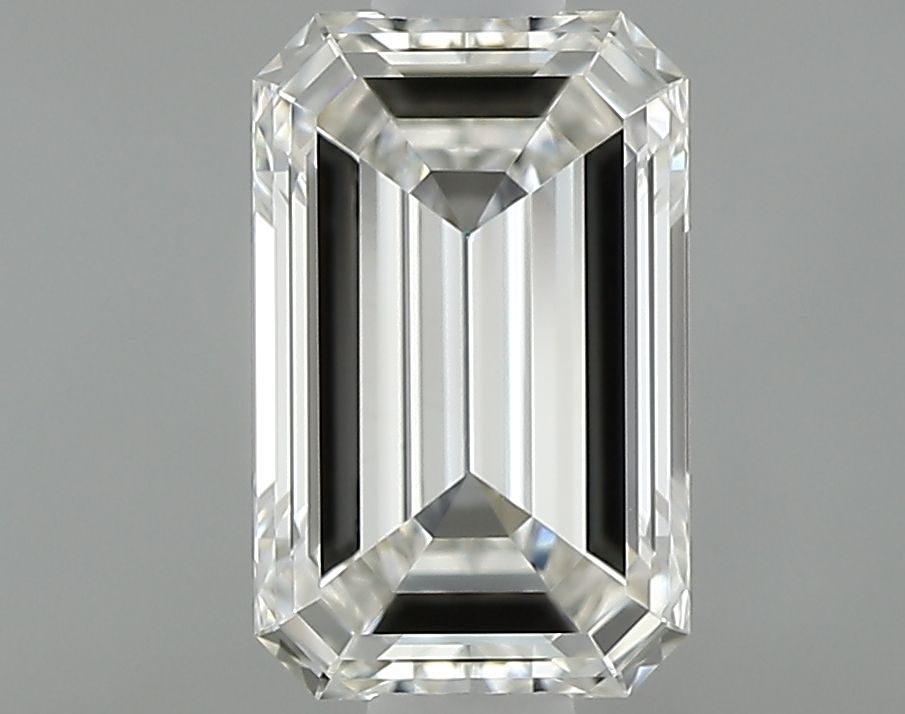 0.77 ct Emerald diamond