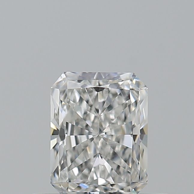 0.46 ct Radiant diamond