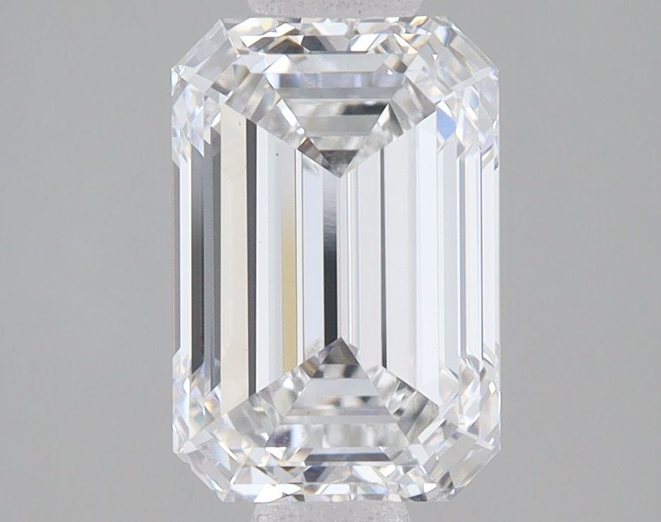 2.59 ct. emerald Lab Grown Diamond front image