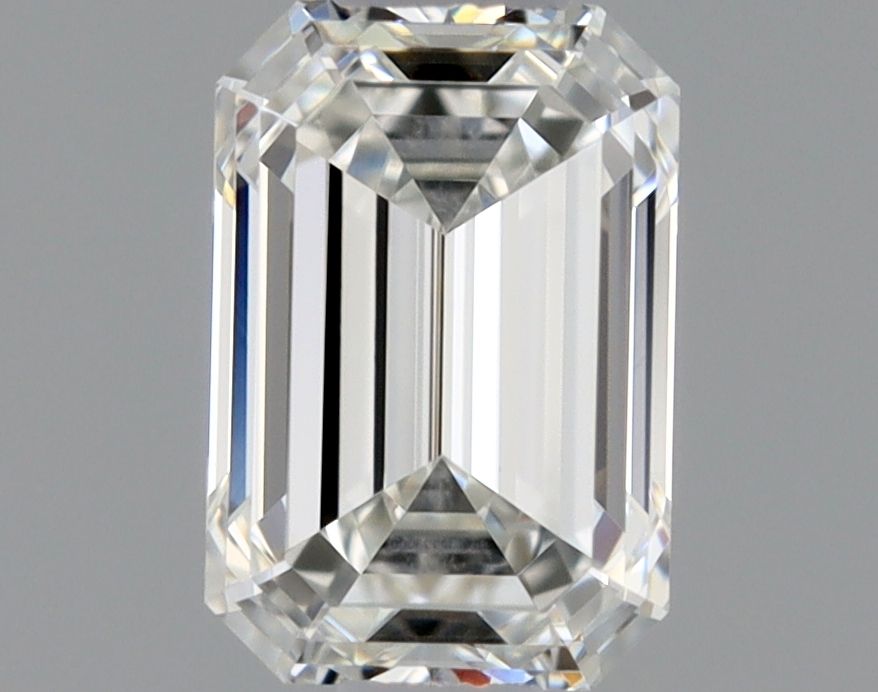 0.39 ct Emerald Diamond