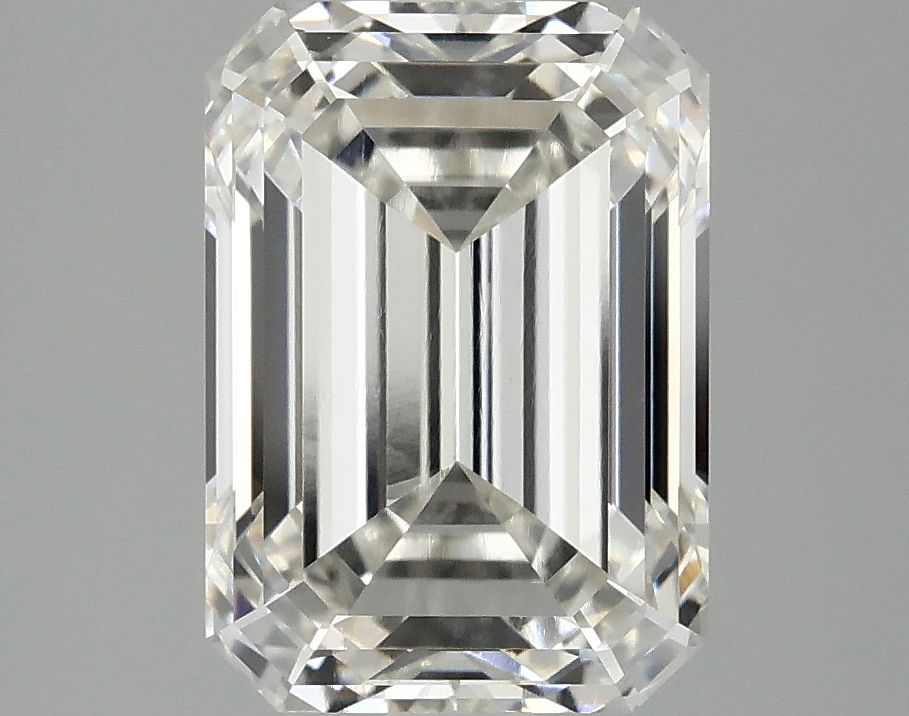 3.14 ct Emerald diamond