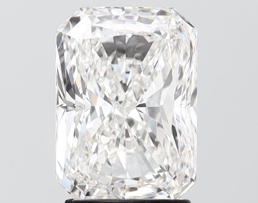 2.56 ct. radiant Lab Grown Diamond front image