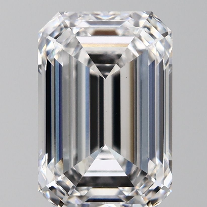 3.08 ct. emerald Lab Grown Diamond front image