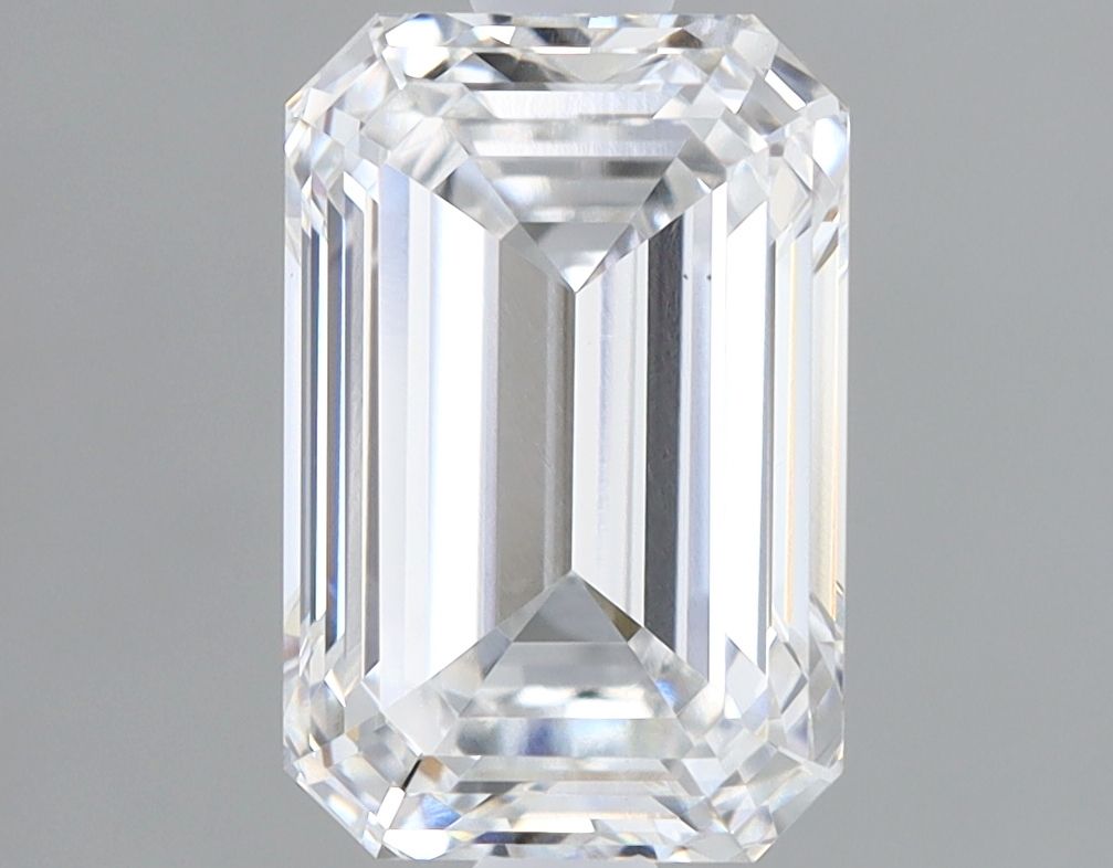 1.72 ct. emerald Lab Grown Diamond front image