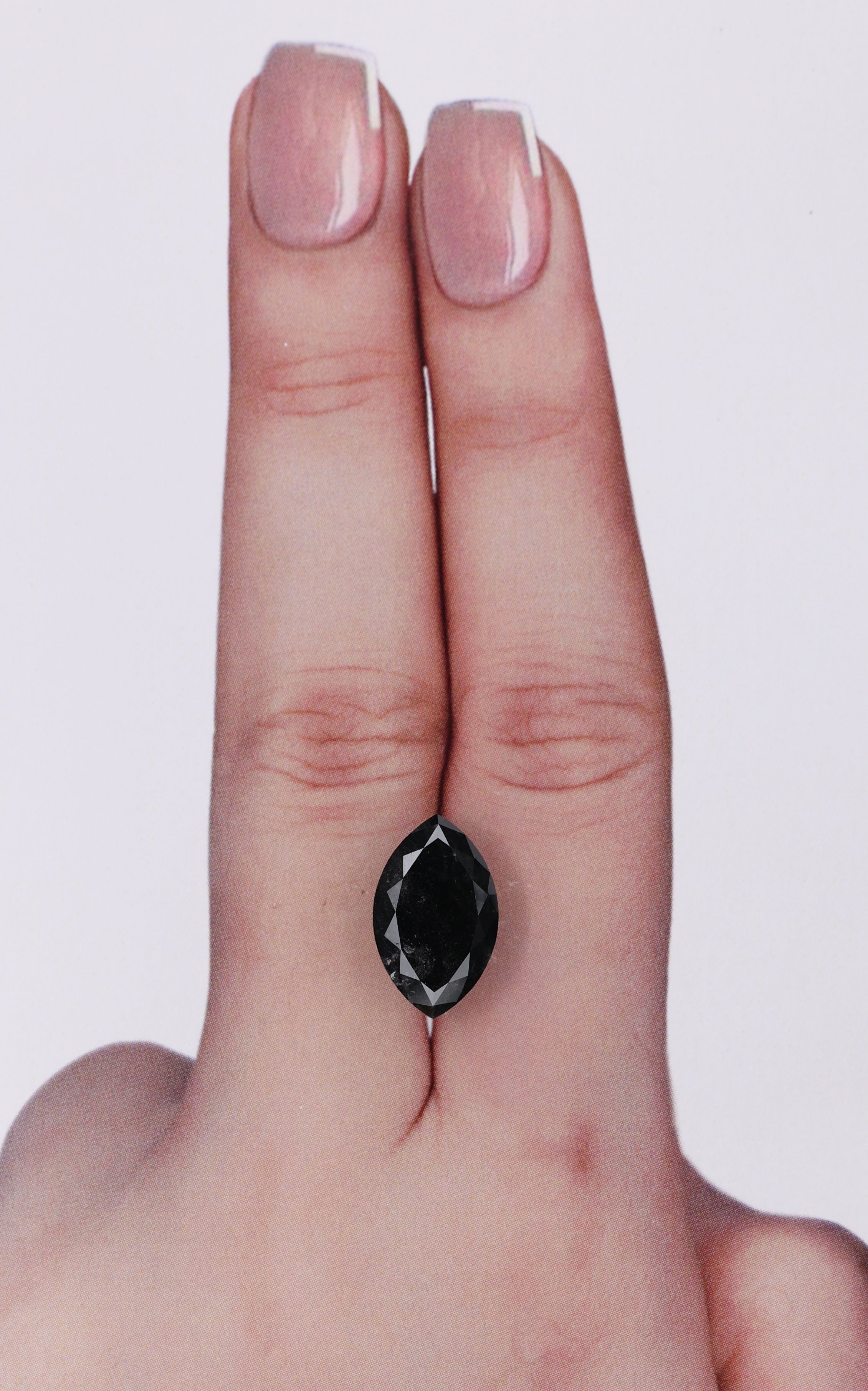Diament 4.47 ct Fancy Black/VVS2