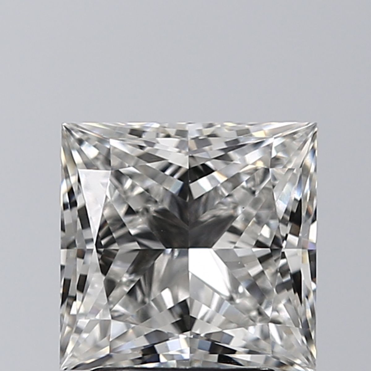 2.50 ct. princess Lab Grown Diamond front image