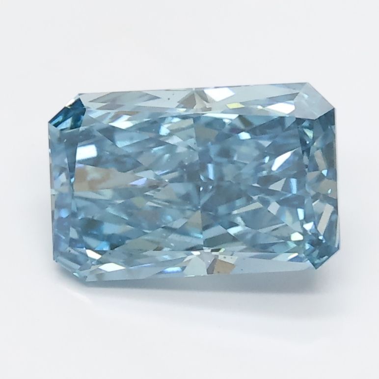 1.37 CT Fancy Vivid Blue RADIANT