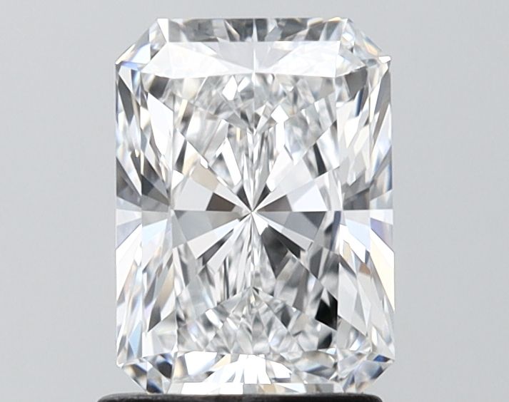 1.55 ct. radiant Lab Grown Diamond front image