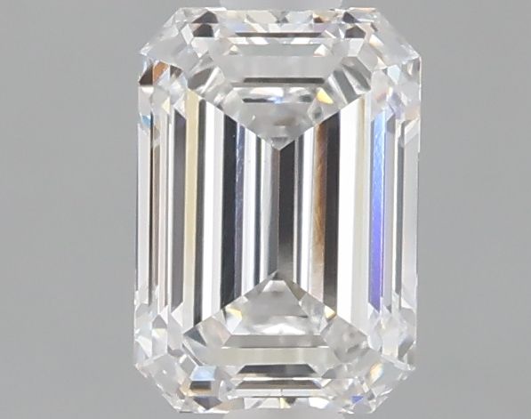 1.05 ct. emerald Lab Grown Diamond front image