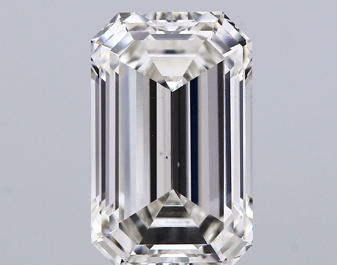6.64 ct. emerald Lab Grown Diamond front image