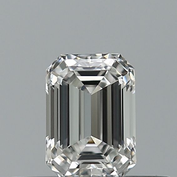 0.31 ct Emerald diamond